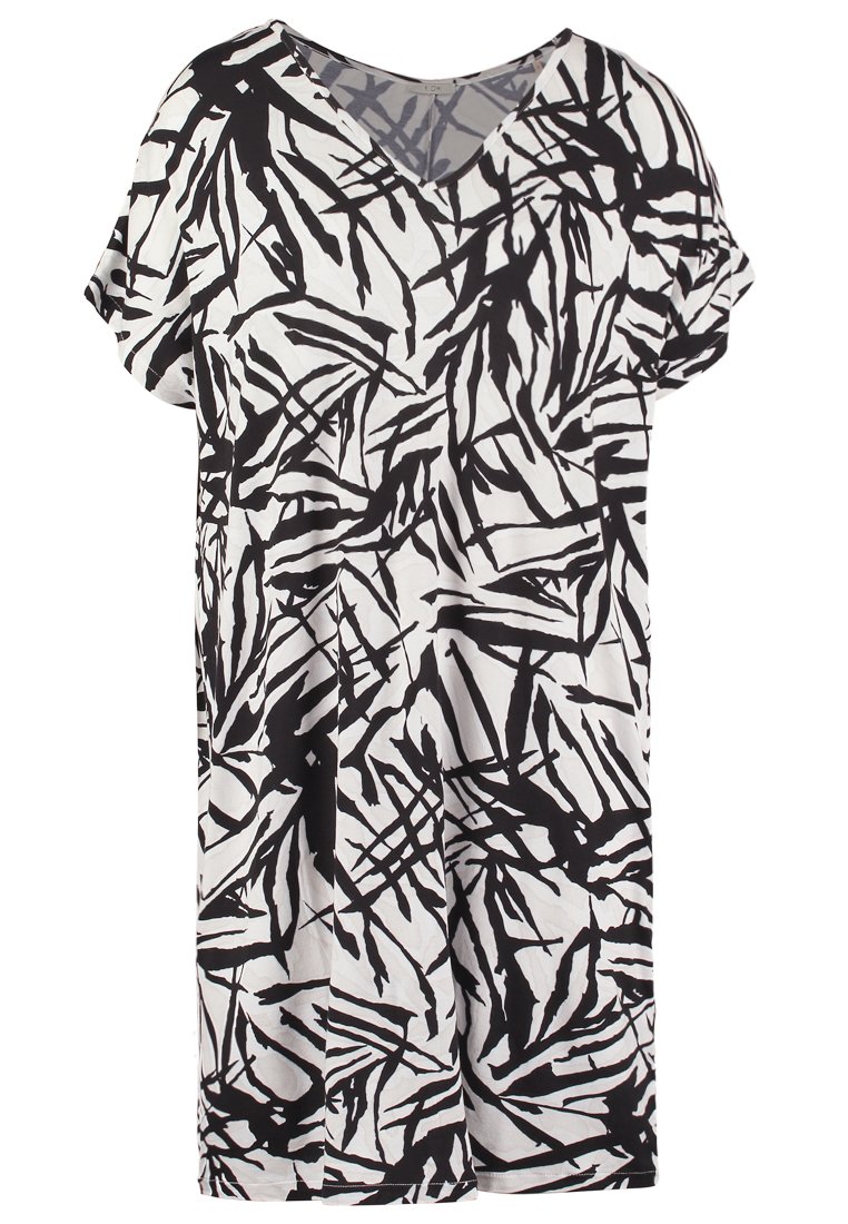 Comparar mejores precios KIOMI Vestido ligero white/shell/black con descuentos Comprar KIOMI Vestido ligero white/shell/black al mejor precio