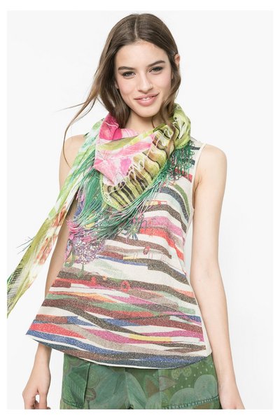 Comprar Desigual - Mujer - Pañuelo triangular con flores - Selva Boho - Size U al mejor precio