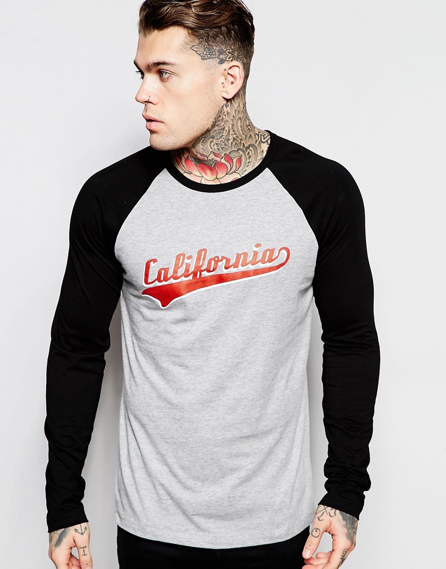 Comprar Camiseta de manga larga con manga raglán en contraste y estampado California de ASOS al mejor precio