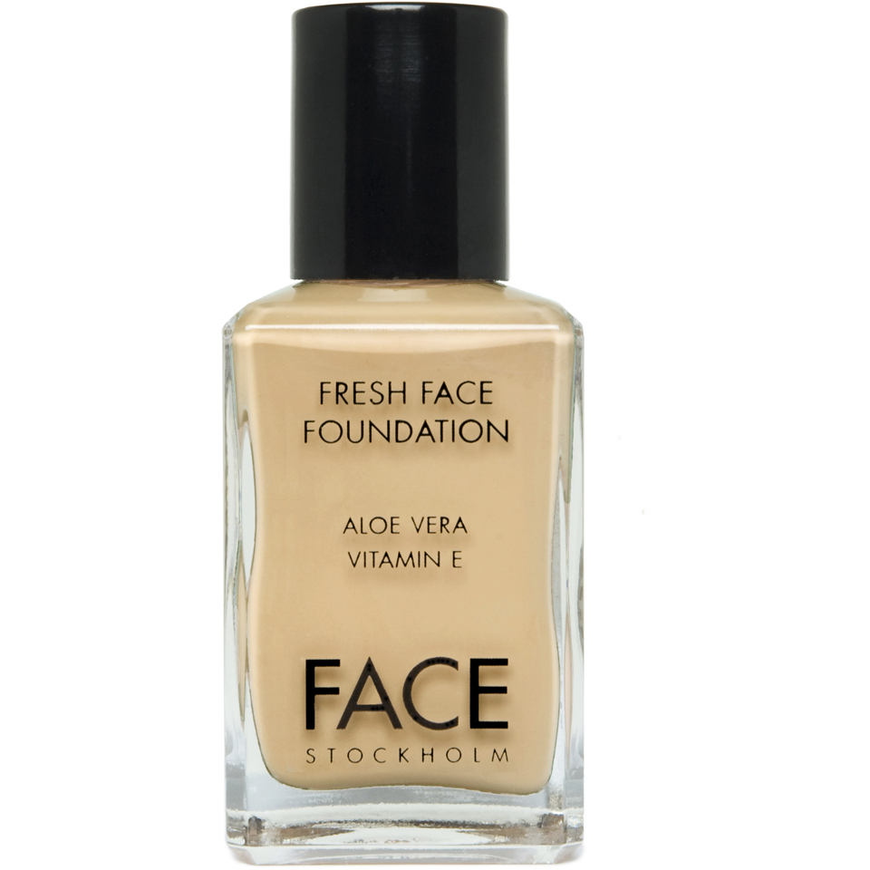 Comprar FACE Stockholm Satin Fresh Face Foundation al mejor precio