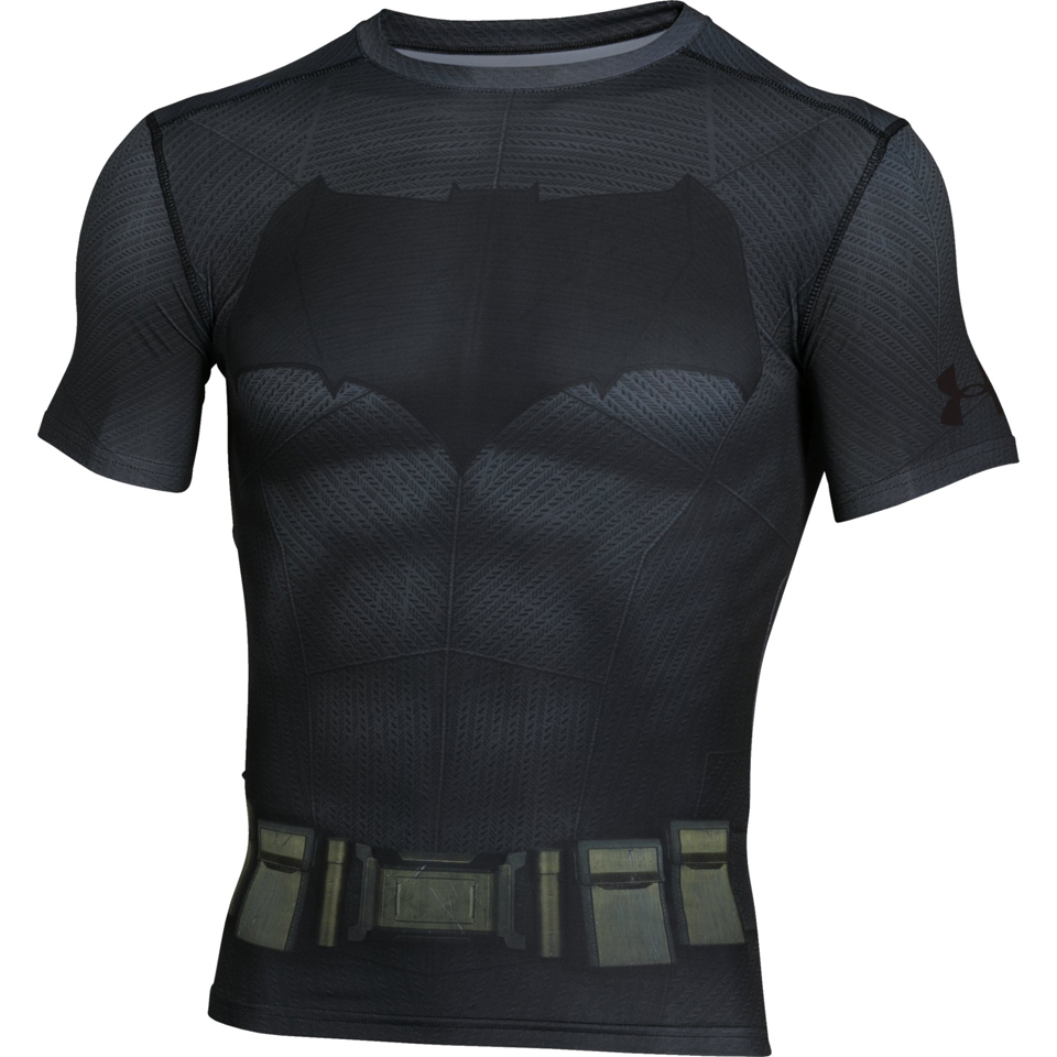 Comprar Under Armour Men's Transform Yourself Batman Compression Short Sleeve Shirt - Black - M al mejor precio