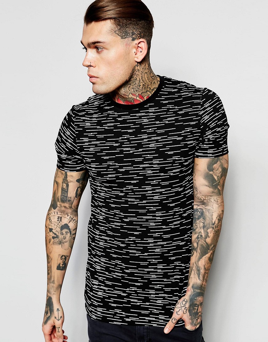 Comprar Camiseta entallada con estampado de rayitas de ASOS al mejor precio