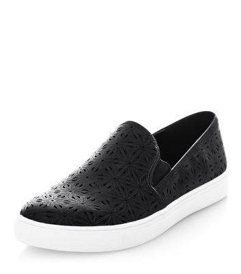 Comprar Black Floral Laser Cut Out Slip On Plimsolls al mejor precio