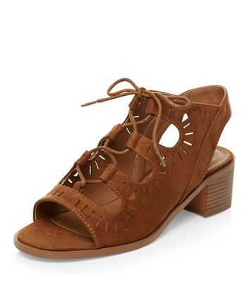 Comprar Teens Tan Laser Cut Out Ghillie Heels al mejor precio