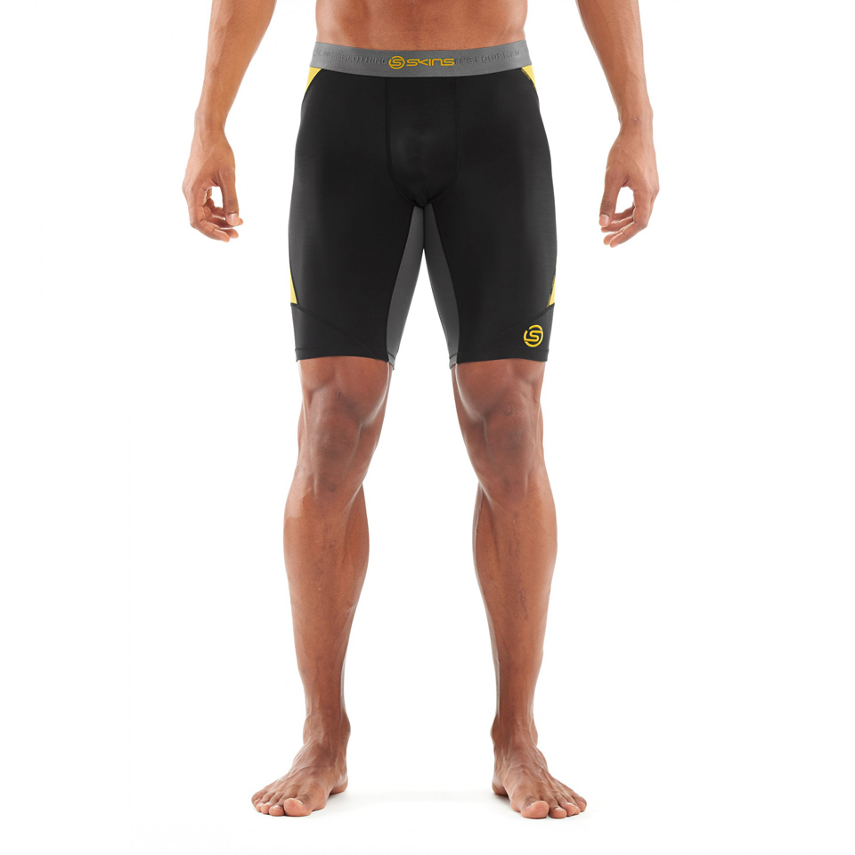 Comprar Skins DNAmic Men's Half Tights - Black/Citron - M al mejor precio