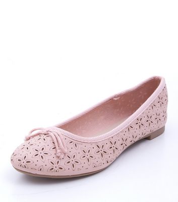 Comprar Stone Laser Cut Out Ballet Pumps al mejor precio