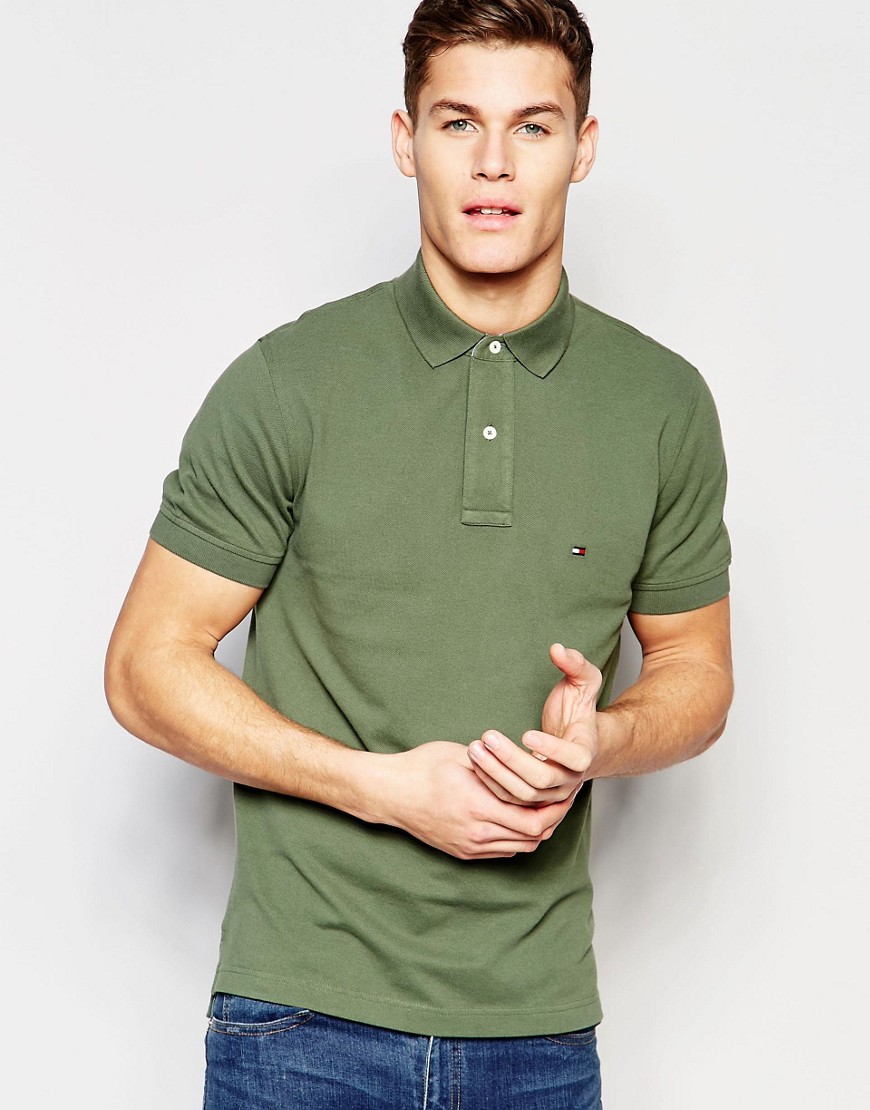 Comprar Polo verde de corte estándar de Tommy Hilfiger al mejor precio