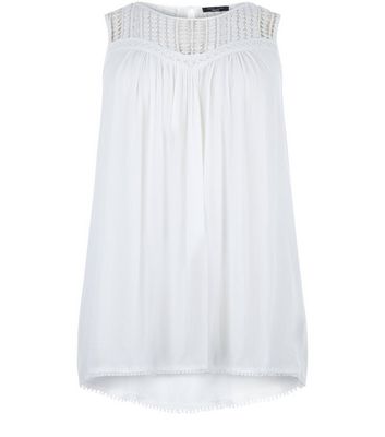 Comprar Curves Cream Crochet Trim Shell Top al mejor precio