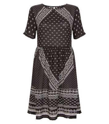 Comprar Black Tile Print Smock Dress al mejor precio