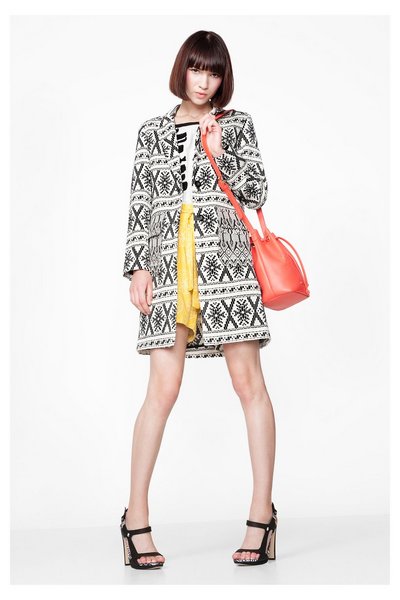 Comprar Desigual - Mujer - Abrigo de verano blanco y negro - Asha - Size 38 al mejor precio