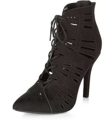 Comprar Black Suedette Laser Cut Out Pointed Ghillie Heels al mejor precio