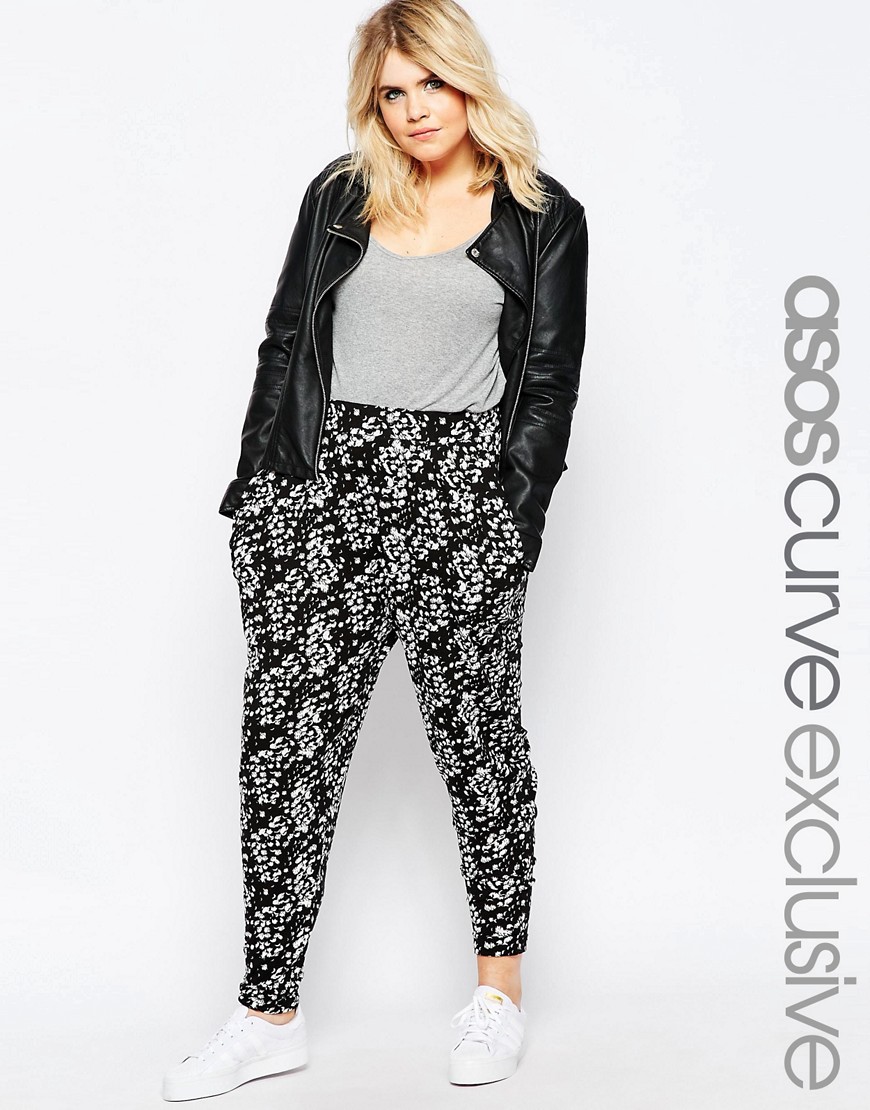 Comprar Pantalón de pinzas con estampado monocromático difuminado de ASOS CURVE al mejor precio