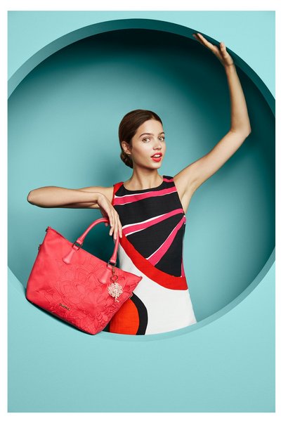 Comprar Desigual - Mujer - Pichi corto de Mr. C. Lacroix - Stef - Size 40 al mejor precio