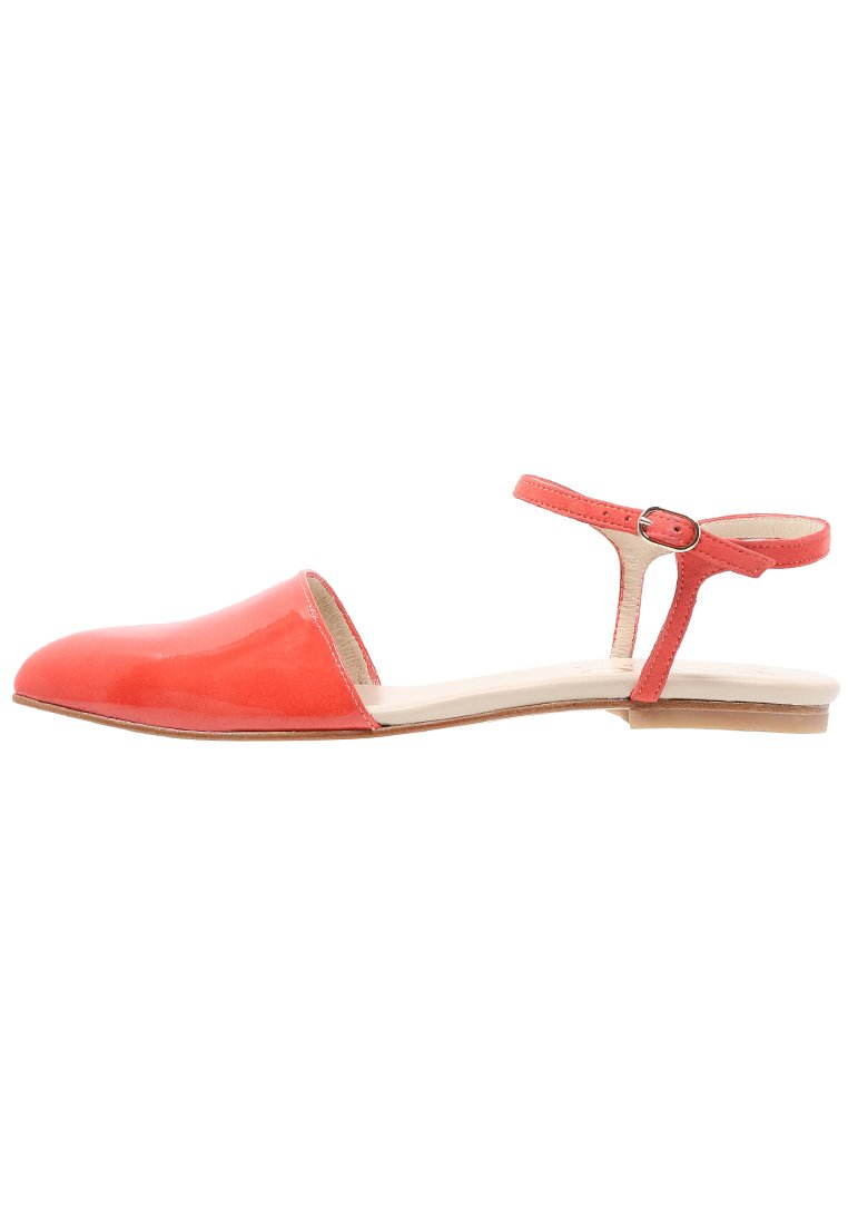 Comprar Paco Gil Sandalias coral al mejor precio