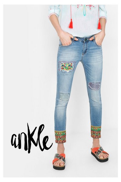Comprar Desigual - Mujer - Jeans ankle slim con espejos - Ethnic Ankle - Size 28 al mejor precio