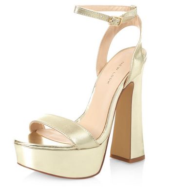 Comprar Gold Leather Flared Heel Sandals al mejor precio