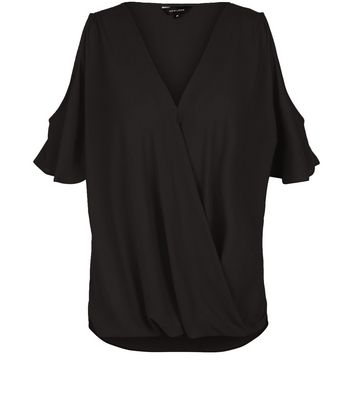Comprar Black Cold Shoulder Wrap Shell Top al mejor precio