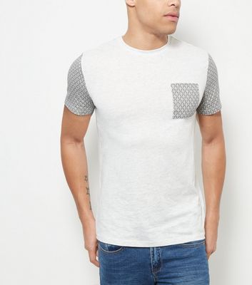 Comprar Stone Tile Print Pocket T-Shirt al mejor precio