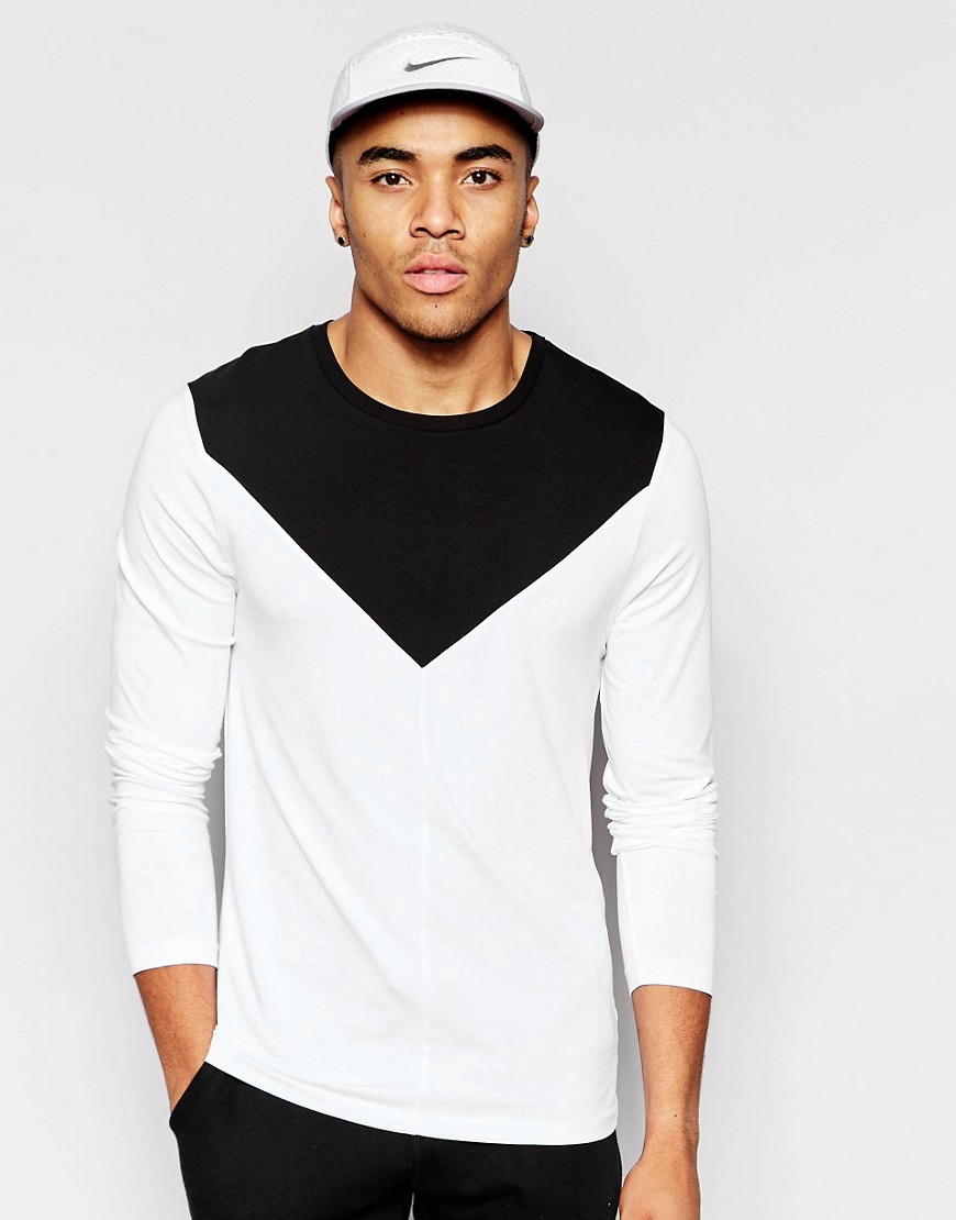 Comprar Camiseta de corte ajustado extremo de manga larga con triángulo cosido de ASOS al mejor precio