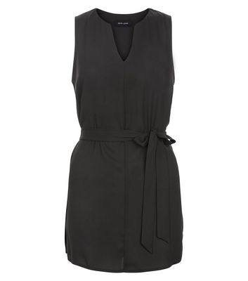 Comprar Black Notch Neck Belted Sleeveless Blouse al mejor precio