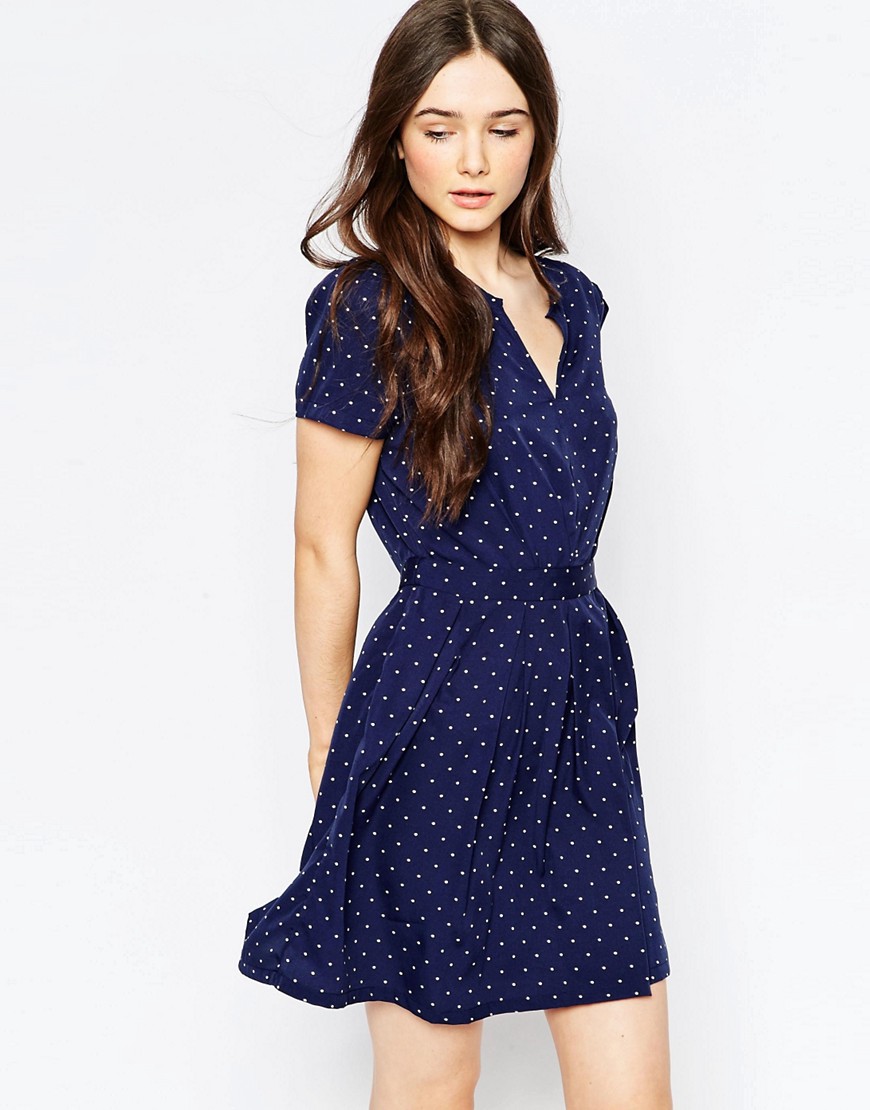 Comprar Vestido skater azul marino con estampado de lunares de Vila al mejor precio