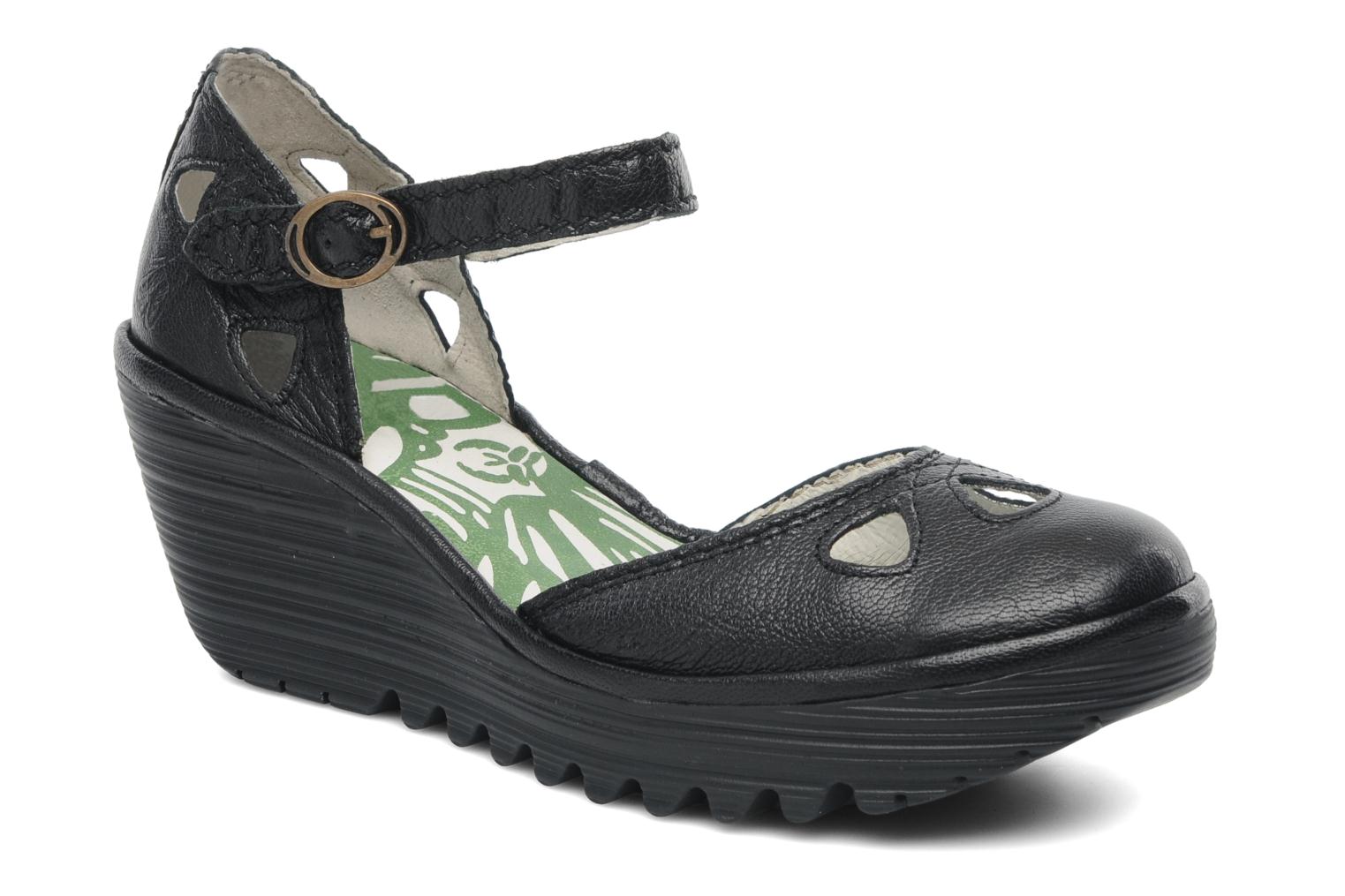 Comprar Yuna by Fly London Negro al mejor precio