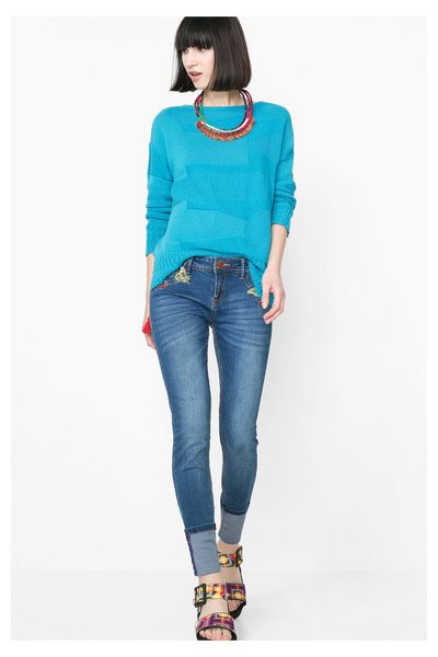 Comprar Desigual - Mujer - Jeans slim con detalles bordados - Aloha Refriposas - Size 30 al mejor precio