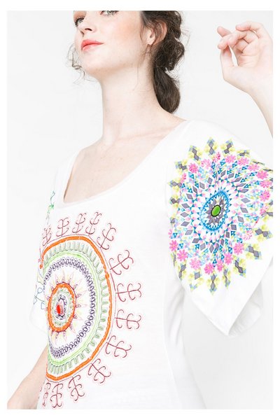 Comprar Desigual - Mujer - Camiseta con manga oversize blanca - Eliona - Size L al mejor precio