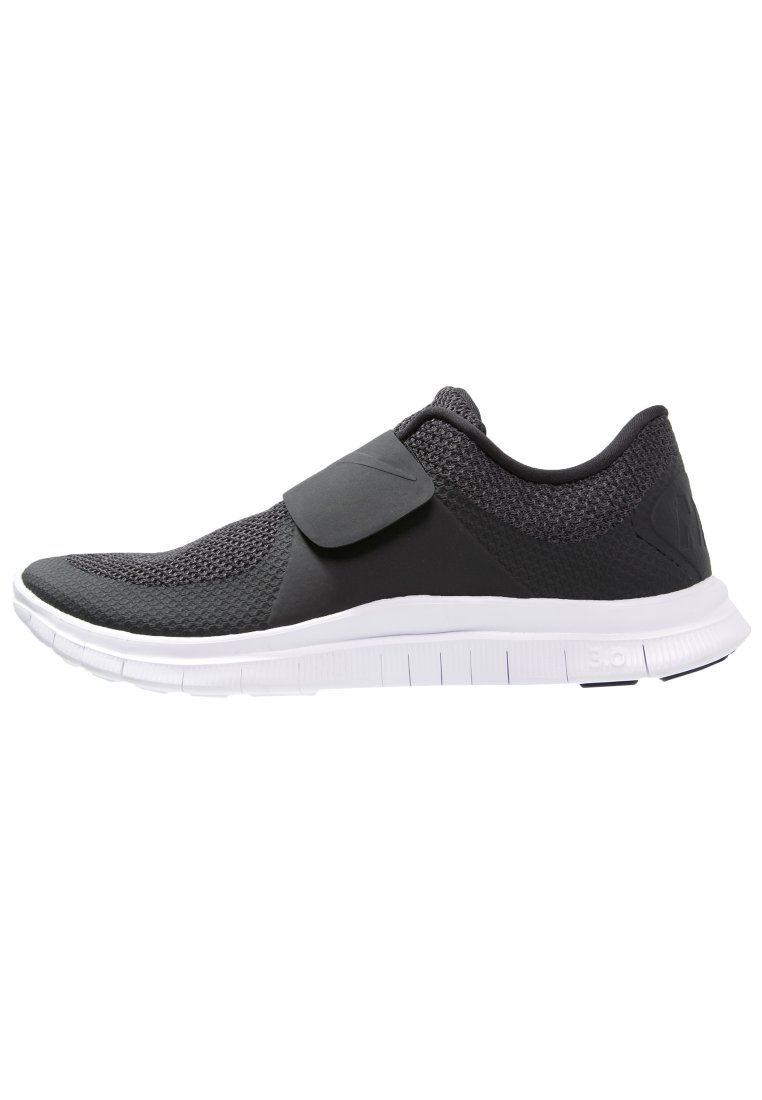 Comprar Nike Sportswear FREE SOCFLY Zapatillas black/white al mejor precio