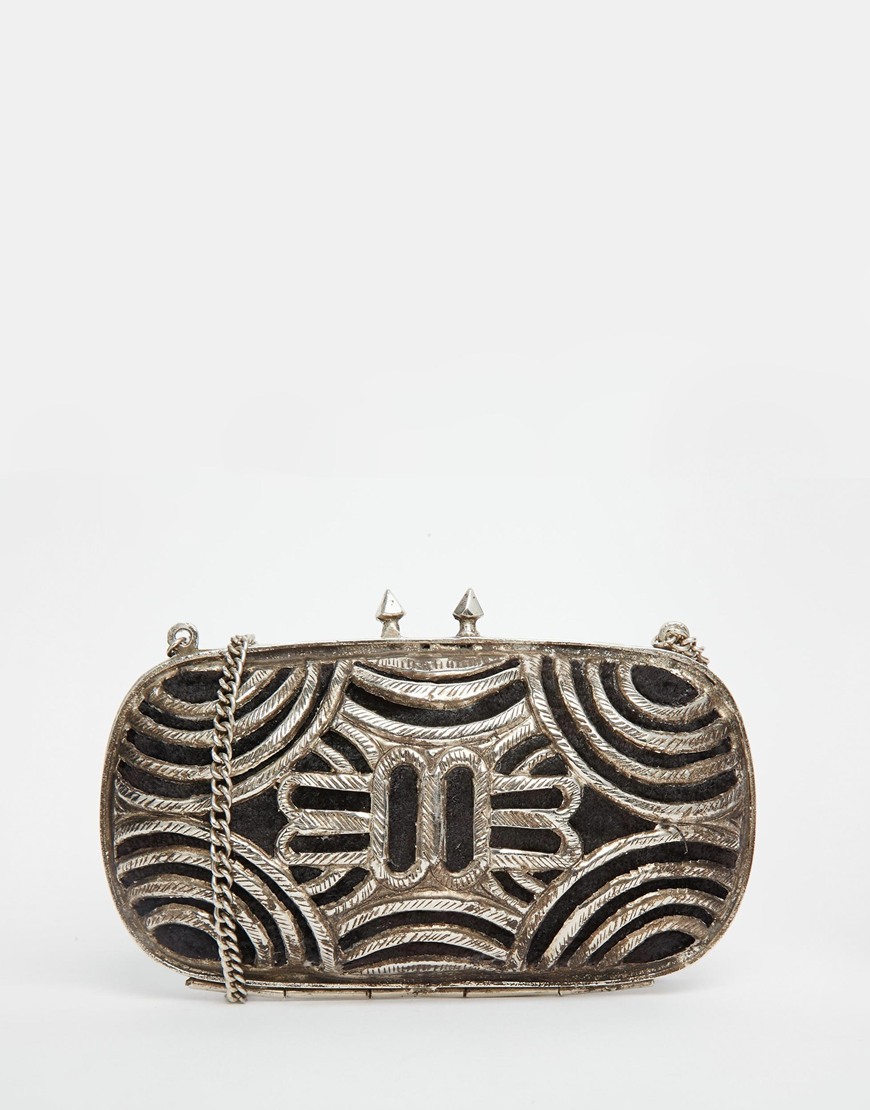 Comprar Clutch con detalles plateados calados de From St Xavier al mejor precio