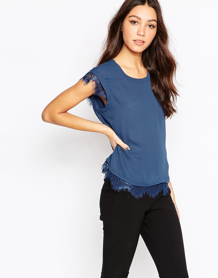 Comprar Top de encaje Insigma de Y.A.S al mejor precio