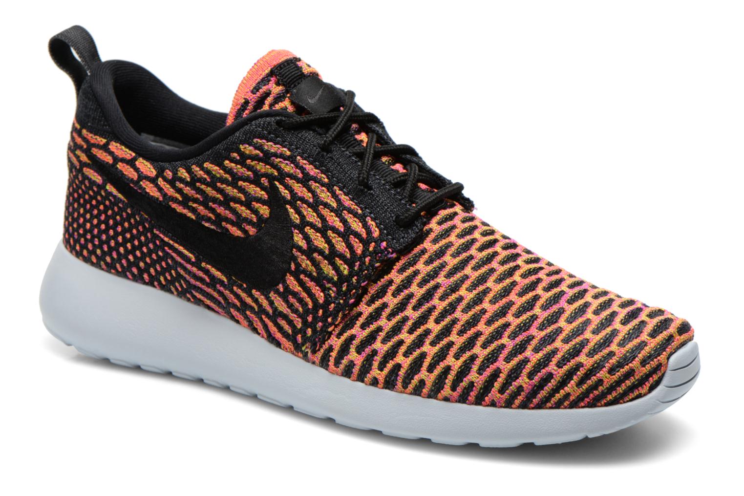 Comprar Wmns Roshe One Flyknit by NikeRebajas - 50% Multicolor al mejor precio