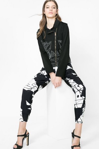 Comprar Desigual - Mujer - Cazadora estampada en blanco y negro - Roca - Size 38 al mejor precio