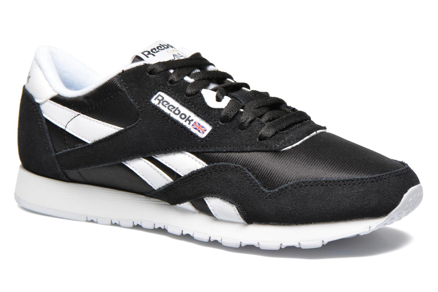 Comprar Classic nylon W by Reebok Negro al mejor precio