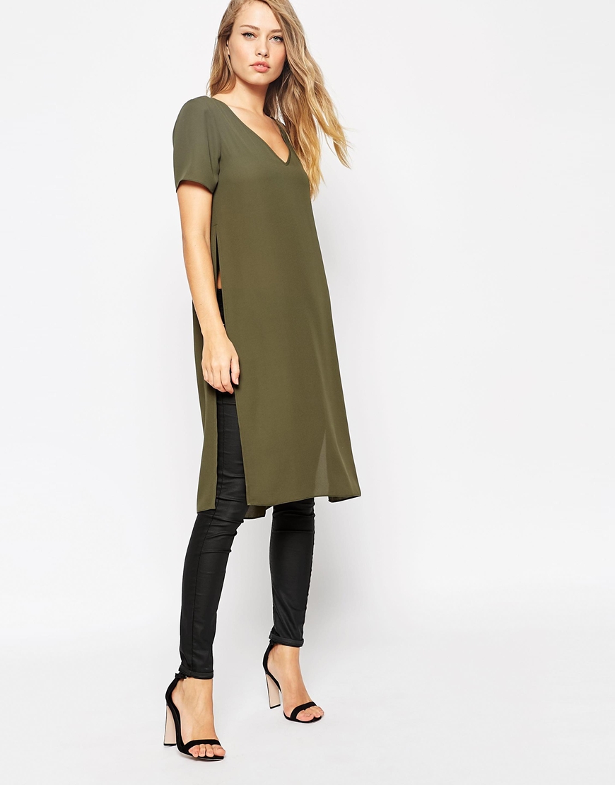 Comprar Camiseta larga con aberturas laterales de ASOS al mejor precio