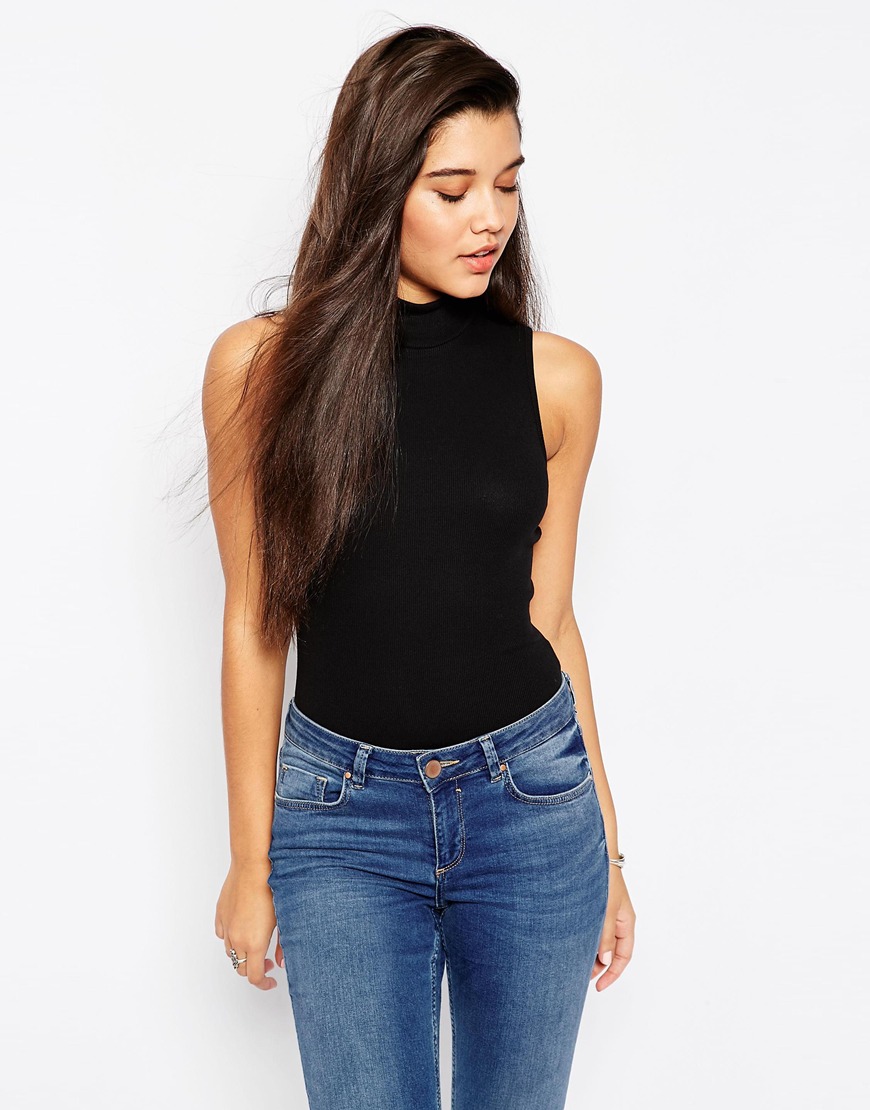Comprar Body de canalé con cuello vuelto de ASOS al mejor precio